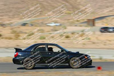 media/Oct-01-2022-Team Topak Racing (Sat) [[f860fb51be]]/2-Inter Low 2/session 1 turn 3/
